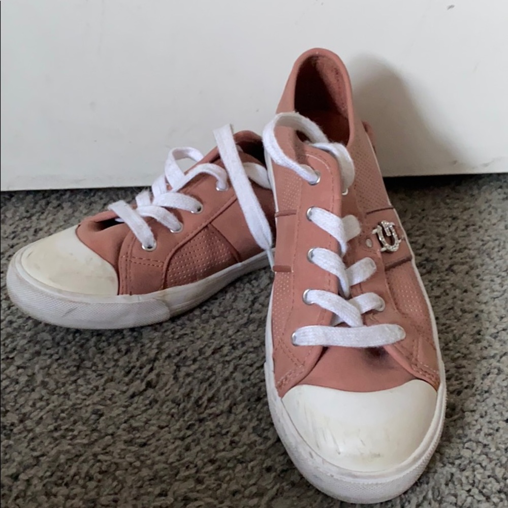 pink guess sneakers